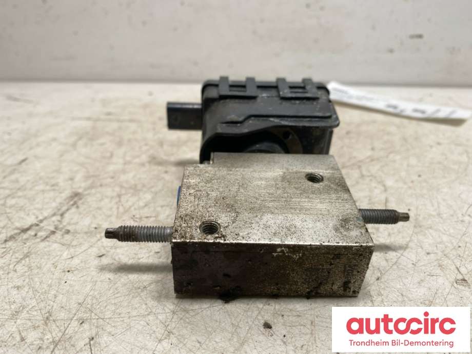Aircondition diverse til Toyota Yaris 2012-2014 (Type III, Fase 1)  (T16961C|ZC05000112|)