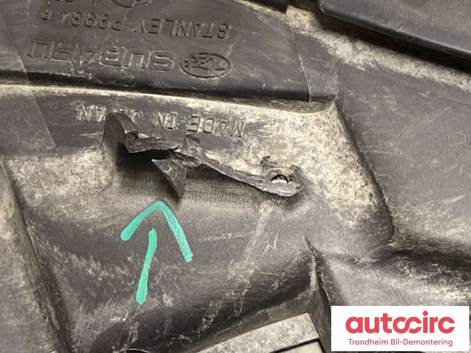 Frontlykt høyre halogen til Subaru XV 2012-2017 (Type I)  (84001FJ120|)