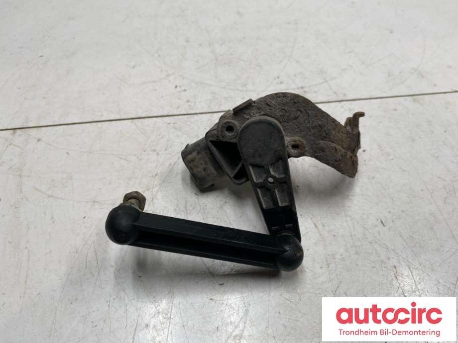 Sensor nivå, venstre bak til BMW X5 2007-2013 (E70) (E70) (6778815|37 14 6 853 753|)