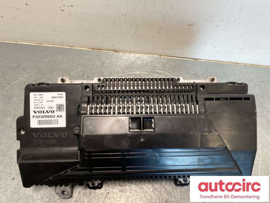 Instrumentpanel til Volvo XC90 2015-2025 (Type II)  (36051312|31687669|)
