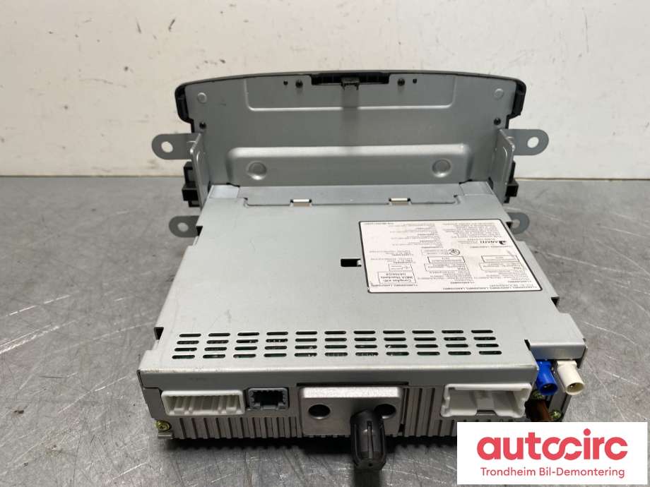 Bilstereo navigasjon skjerm til Opel Vivaro B 2014-2019  (93460041|93460634|)
