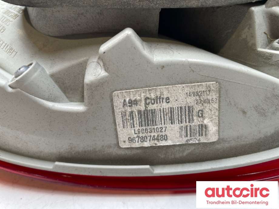 Baklykt venstre indre til Peugeot 2008 2013-2019 (Type I)  (96 780 744 80|)