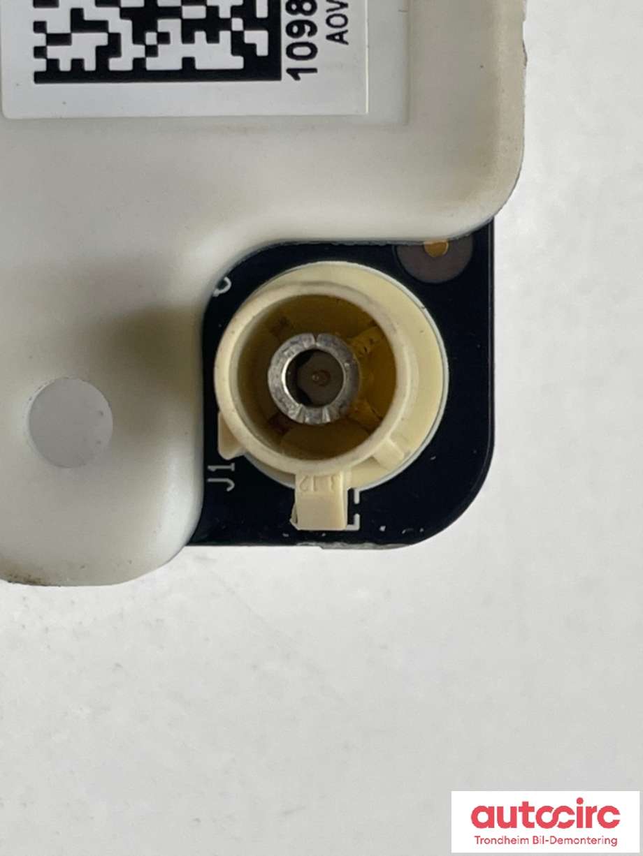 Kamera til Tesla Model Y 2021-2024 (Type I)  (1098383-00-G|)