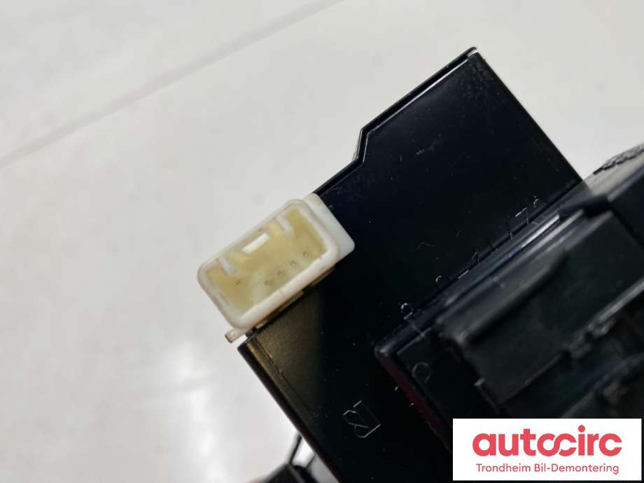 Airbag slepering til Suzuki SX4 S-CROSS 2013-->> (Type II)  (3748064J70|)