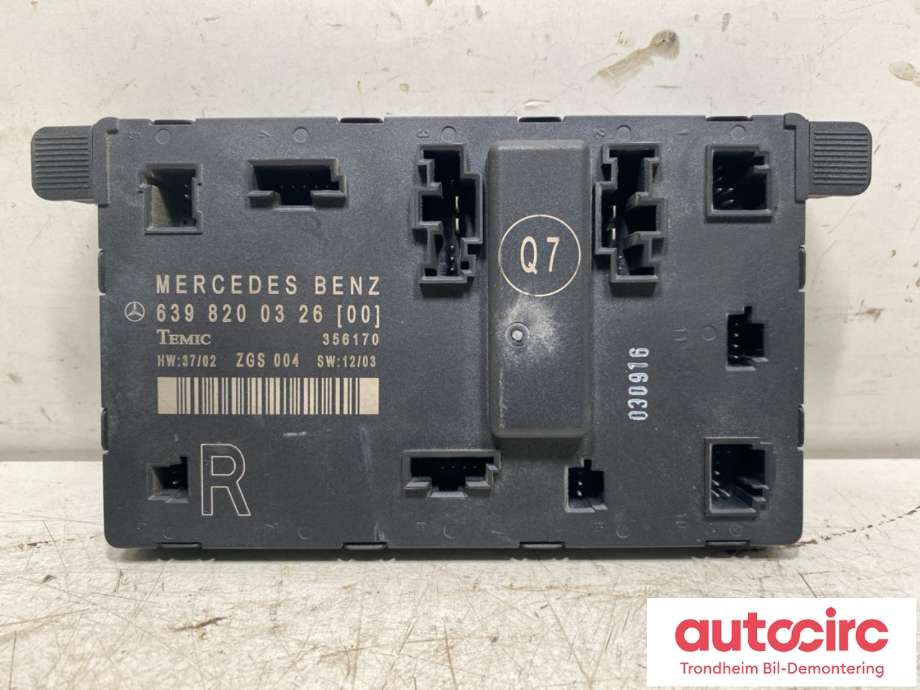Styreenhet dør høyre foran til Mercedes Vito/Viano 2004-2010 (Fase 1) (W639) (W639) (MERCEDES/TEMIC|A 639 820 03 26|A 639 820 17 26|639 820 03 26)