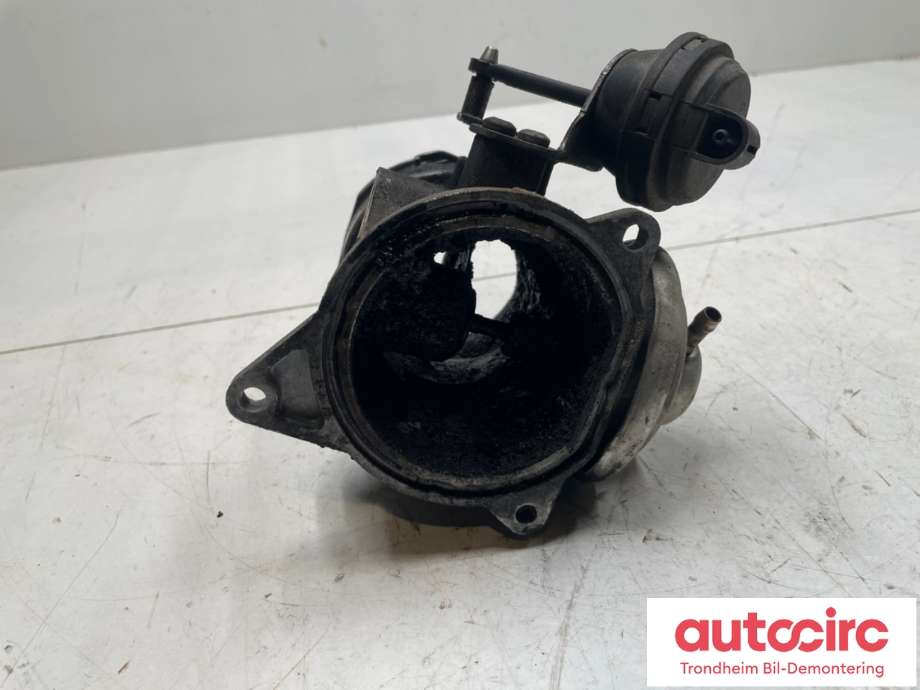 EGR-ventil til VW Transporter / Caravelle 2003-2009 (Fase 1) (T5) (T5) (070 128 070 E|)