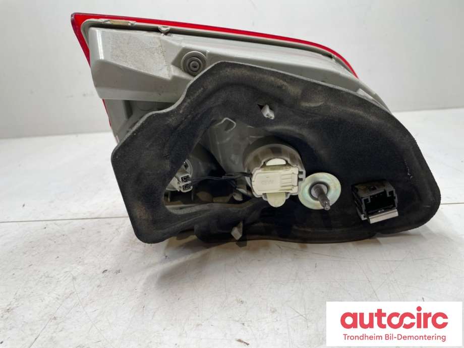 Baklykt høyre indre til Peugeot 308 2013-2021 (Type II)  (96 780 948 80|)