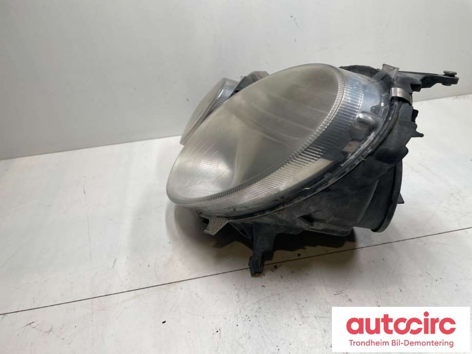 Frontlykt venstre halogen til Mercedes E-Klasse 2006-2009 (Fase 2) (W211) (W211) (A 211 820 29 61|)