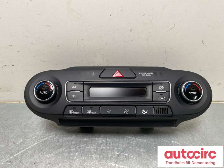 Varmeapparat betjening til Kia Sorento, 2016-->> Type III (97250-C5TB0)