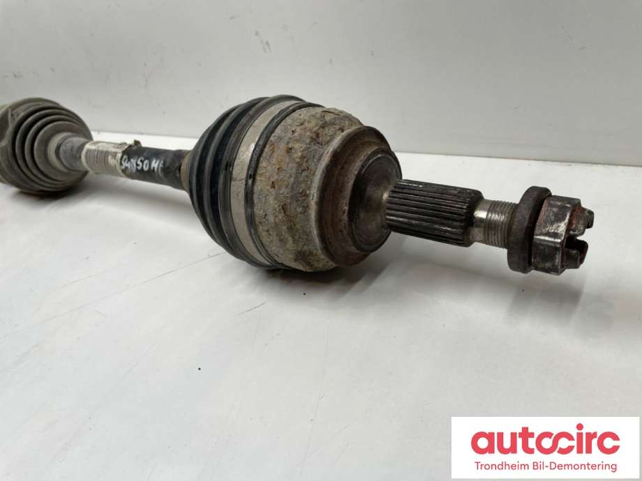 Drivaksel høyre foran, diesel/automat til Peugeot 308 2013-2021 (Type II) (98 048 945 80|)