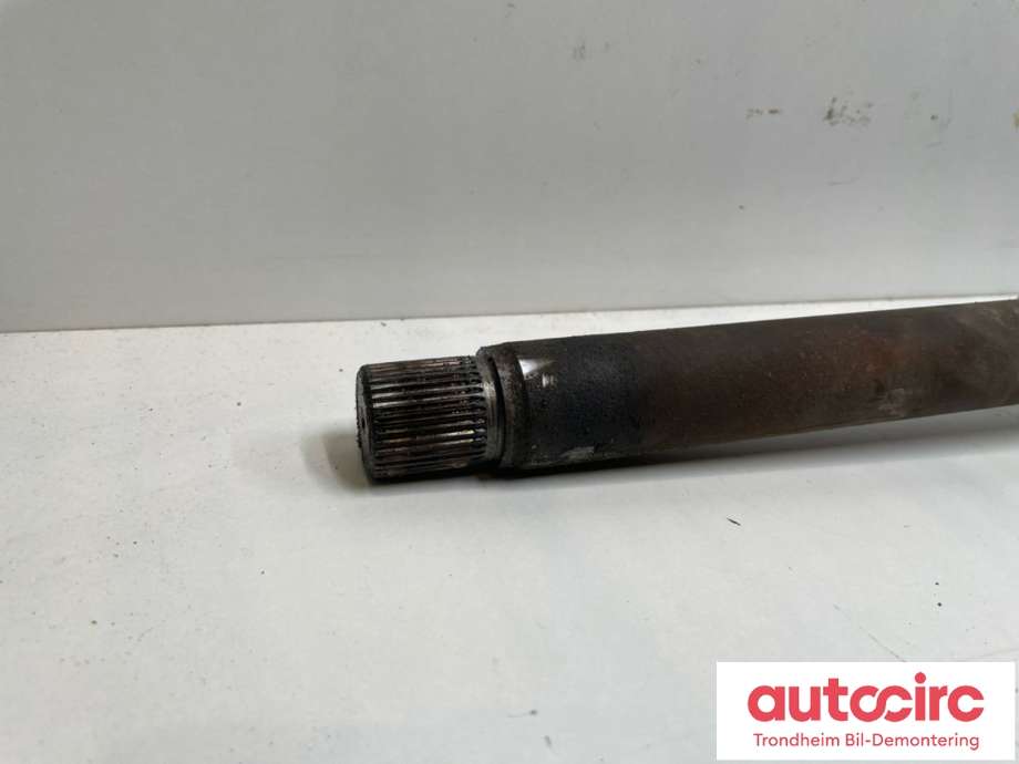Drivaksel høyre foran, diesel/automat til Peugeot 308 2013-2021 (Type II) (98 048 945 80|)