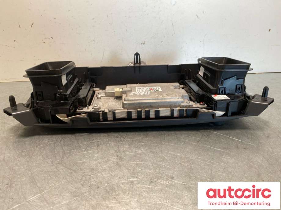 Bilstereo navigasjon skjerm til Peugeot Expert 2016-->> (Type III) (CONTINENTAL|98 316 658 80|98 081 732 ZD|)