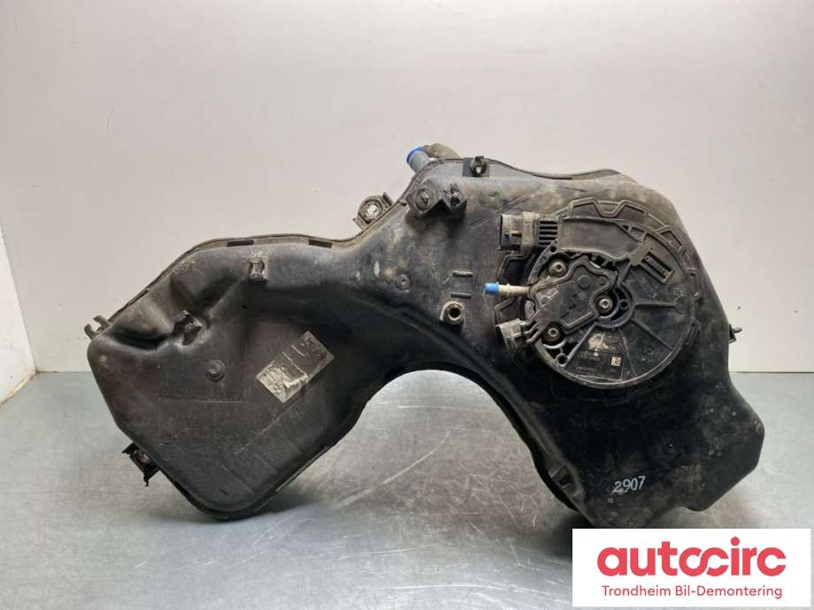 AdBlue tank til Kia Sorento 2016-->> Type III  (31550C 6900|)