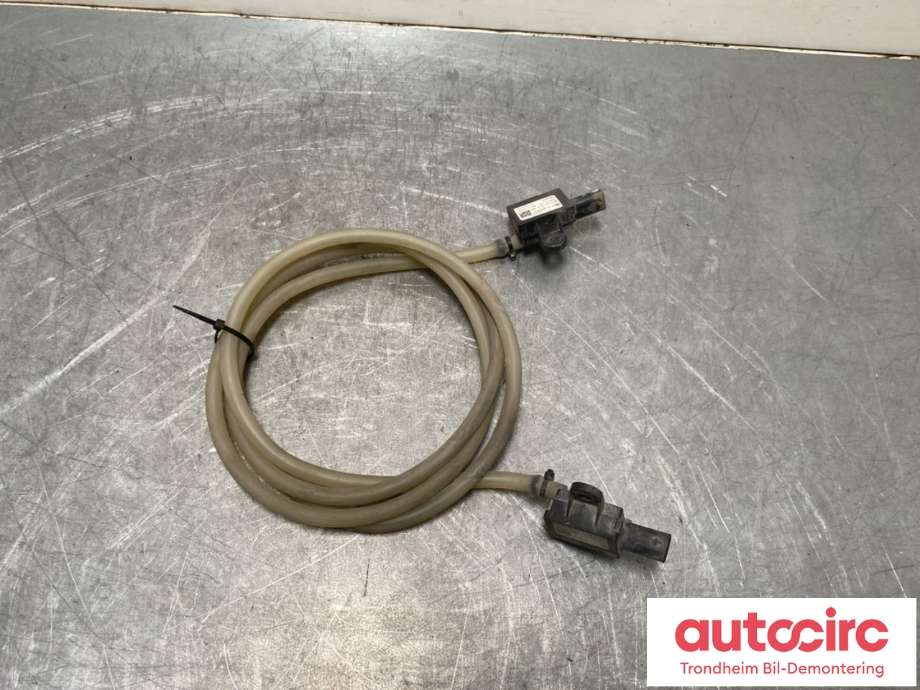 Sensor diverse til Mercedes E-Klasse 2013-2016 (Fase 2) (W212) (W212) (A 212 905 65 01|A 212 905 42 07|)
