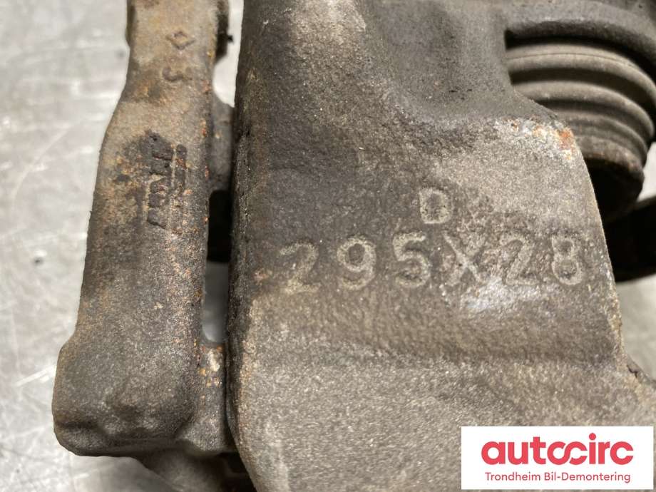 Bremsecaliper høyre foran til Mercedes A-Klasse 2012-2018 (W176) (W176) (A0004217481|)