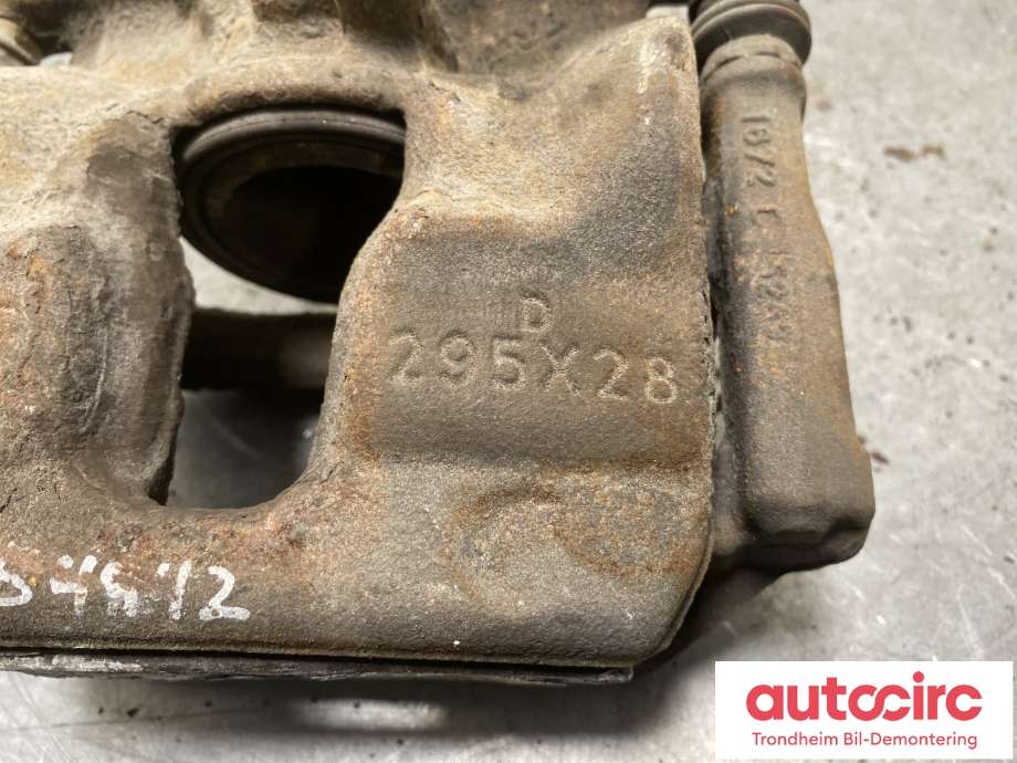 Bremsecaliper venstre foran til Mercedes A-Klasse 2012-2018 (W176) (W176) (A0004217381|)