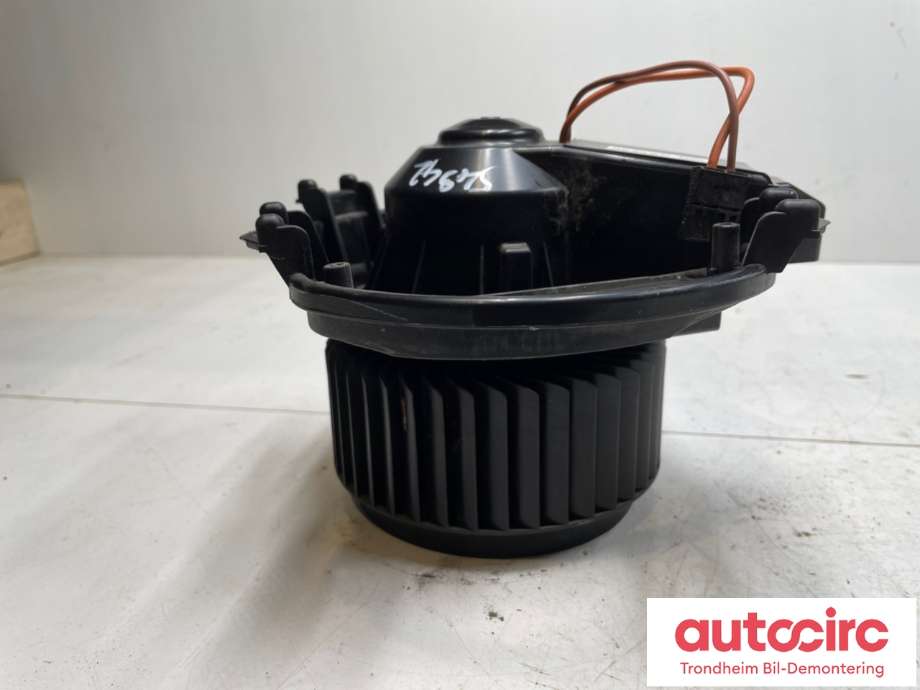 Varmeapparat motor til Mercedes A-Klasse 2012-2018 (W176) (W176) (A2469061601|)