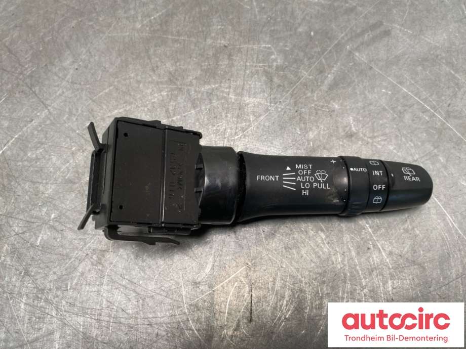 Bryter visker til Mitsubishi Outlander, 2012-2015 (Type III, Fase 1)  (8612A031)