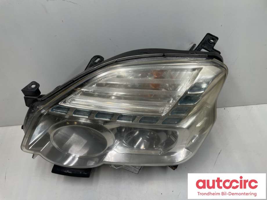 Frontlykt venstre xenon til Nissan X-Trail 2007-2014 (T31) (T31) (260603UF5A|)