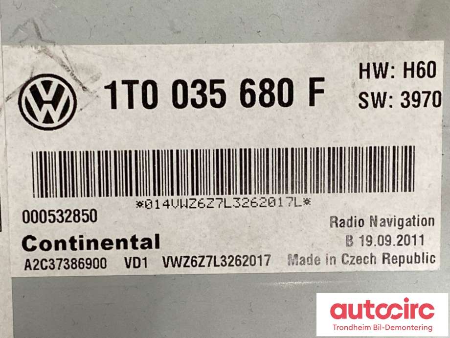 Bilstereo navigasjon til VW Passat 2011-2015 (B7) (B7) (CONTINENTAL|1T0 035 680 F|1T0 035 680 FX|)