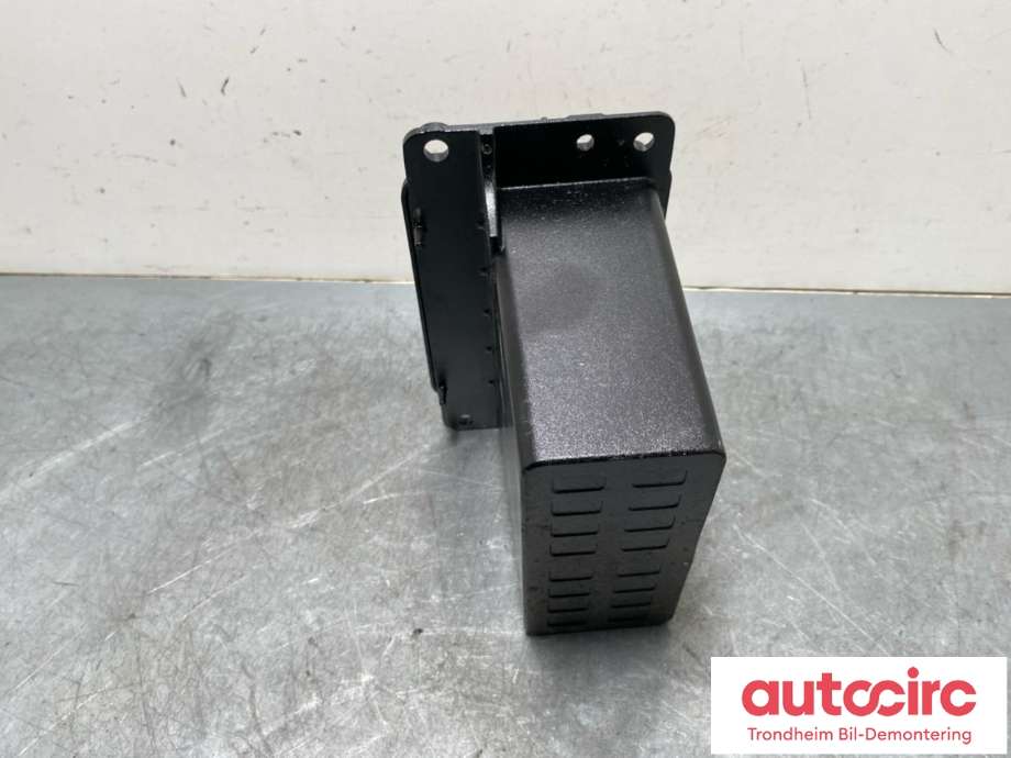 Batteri 12V til Tesla Model Y 2024-->> (Type II)  (1875662-00-H|)
