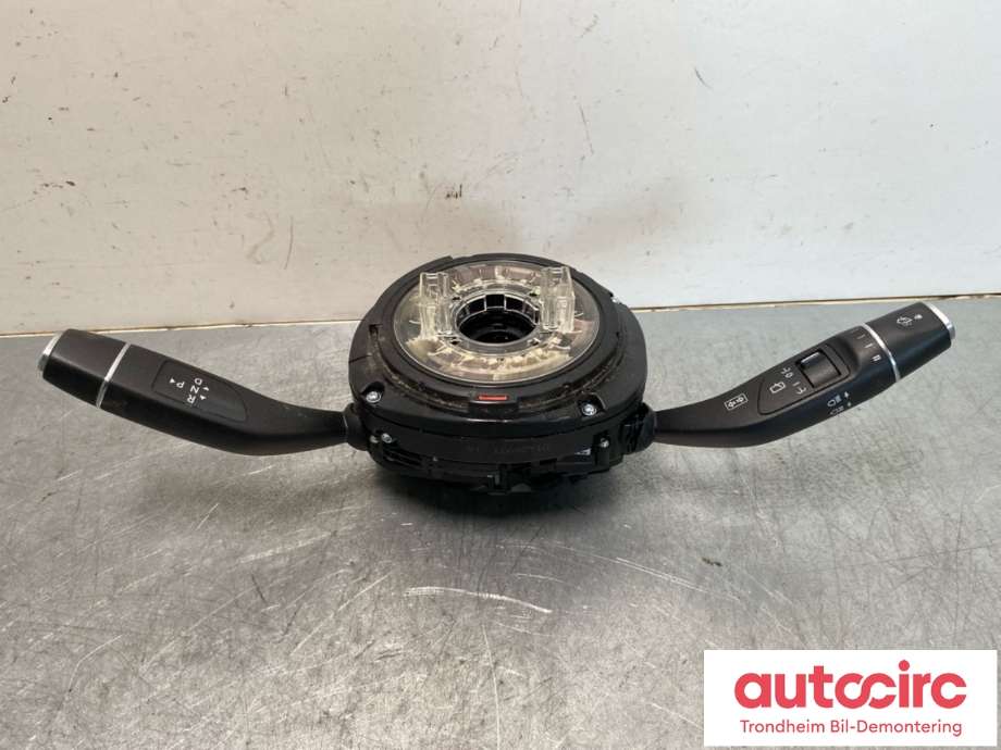 Bryter combi til Mercedes B-Klasse, electric drive 2014-2018 (W242) (W242) (A 246 900 37 11|A 246 900 61 14|A 246 900 19 18| A 246 900 31 20| A 246 900 69 20)