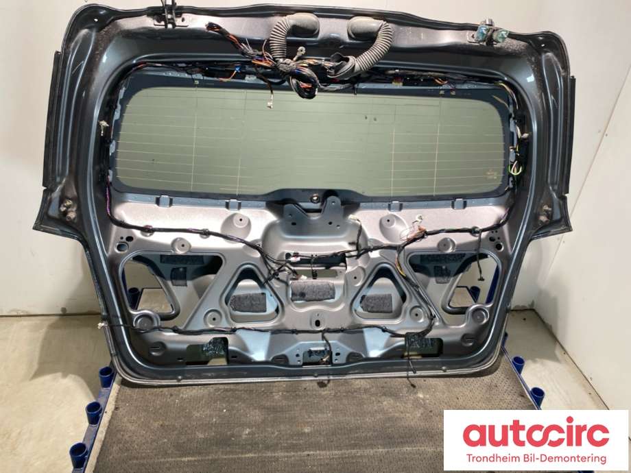 Bakluke til Mercedes B-Klasse, electric drive 2014-2018 (W242) (W242) (A 246 740 01 05|A 246 740 75 00|A 246 740 01 01)