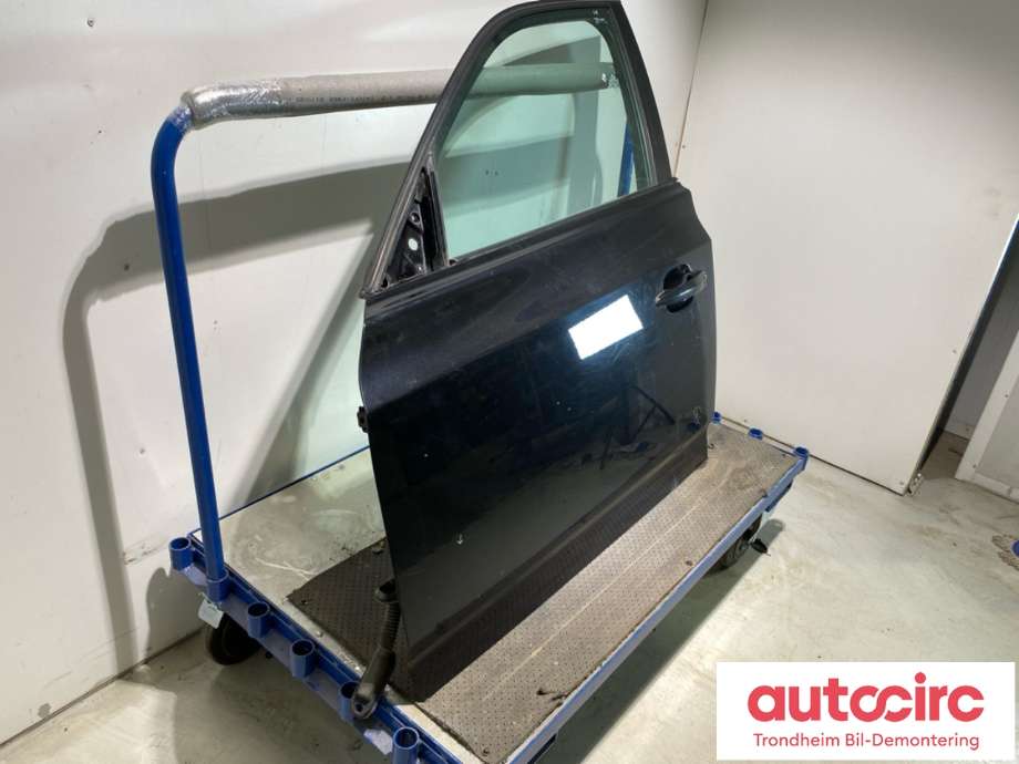 Dør venstre foran til BMW X3 2007-2010 (Fase 2) (E83) (E83) (41 00 3 451 015|)