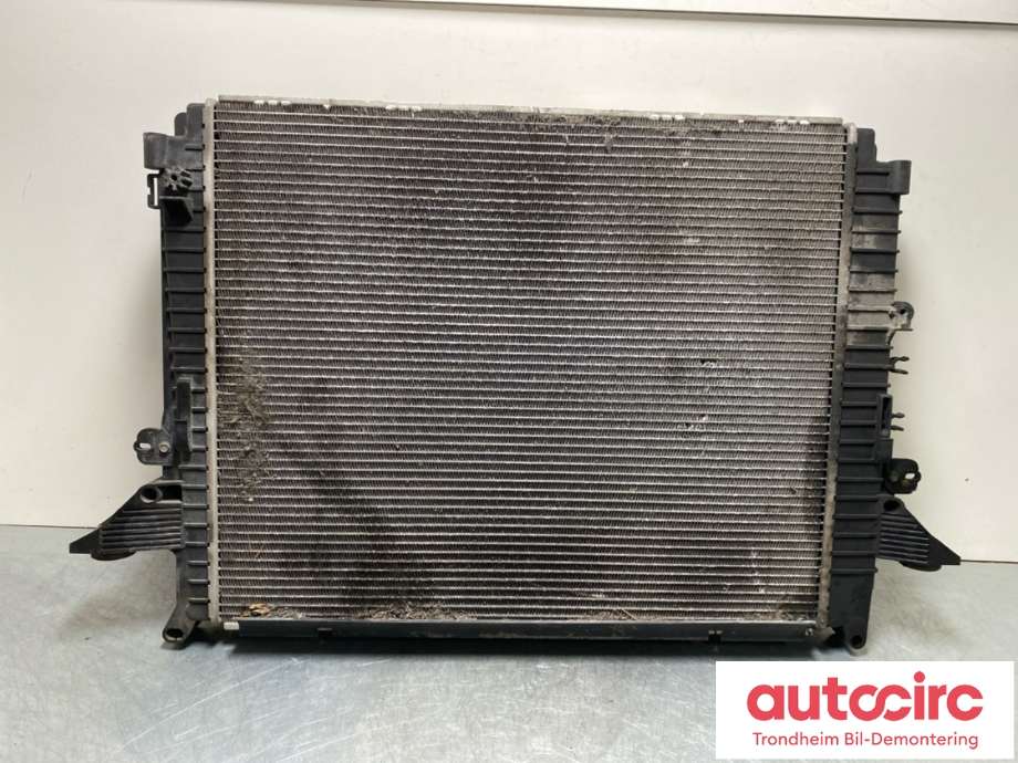 Radiator (automat gir) til Land Rover Discovery 2005-2009 (Type III)  (PCC500061|6H228005CA|LR021778| 6H228005CC)