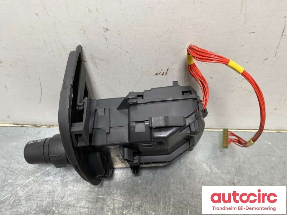 Bryter blink til Renault Express 2021-->>  (255405605R|)