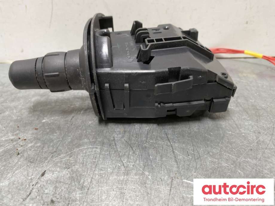 Bryter blink til Renault Express 2021-->>  (255405605R|)