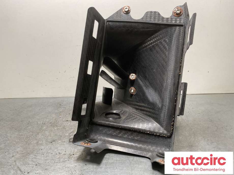 Radiator kappe til Porsche 911 2012-2019 (991) (991) (991 575 657 82|)