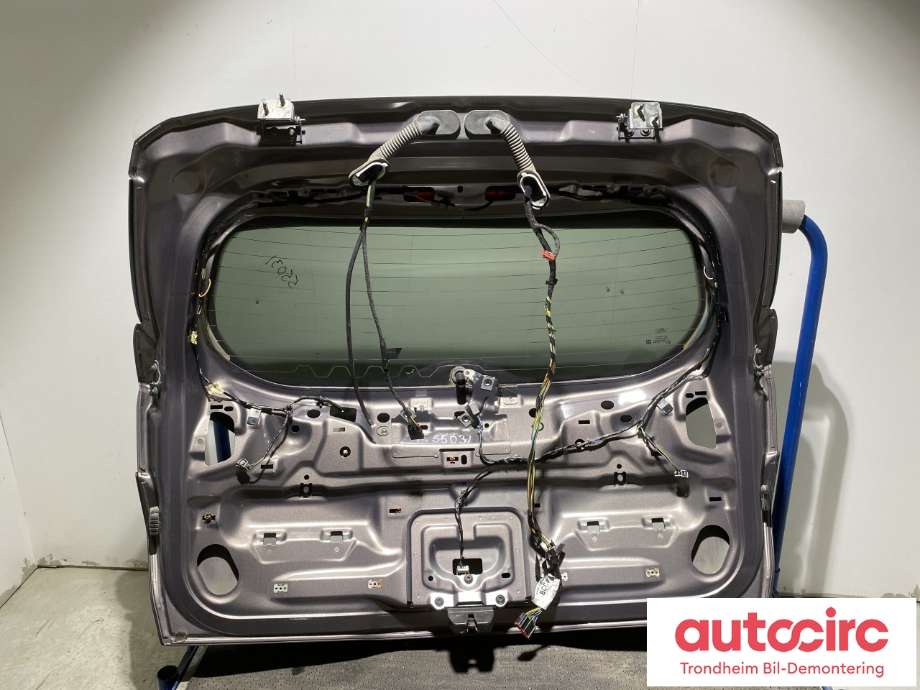 Bakluke stasjonsvogn til Ford Focus 2011-2014 (Type III, Fase 1)  (1834446|PBM51-N40410-AC|)