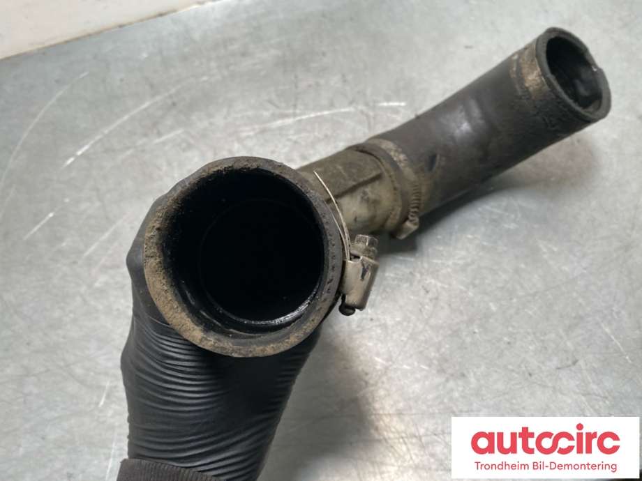 Turbo rør til Nissan Patrol 1998-2004 (Fase 1) (Y61) (Y61) (14469VC104|)
