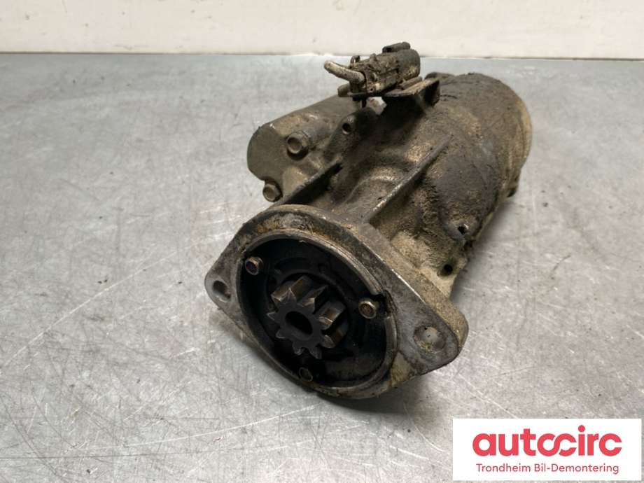 Starter diesel til Nissan Patrol 1998-2004 (Fase 1) (Y61) (Y61) (23300VC111|)