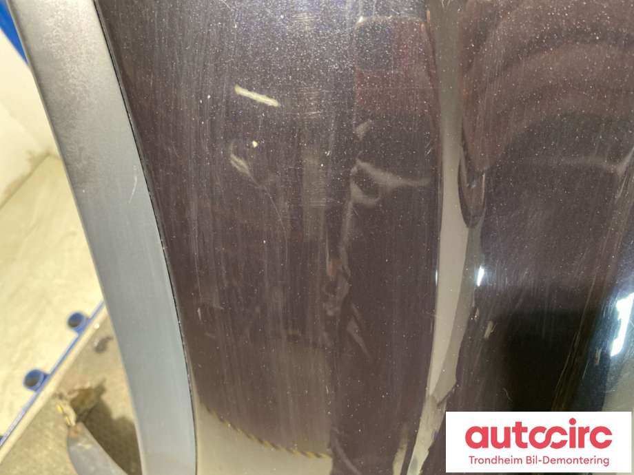 Skjerm venstre foran til Audi Q7 2010-2015 (Type I, Fase 2)  (4L0821101|)