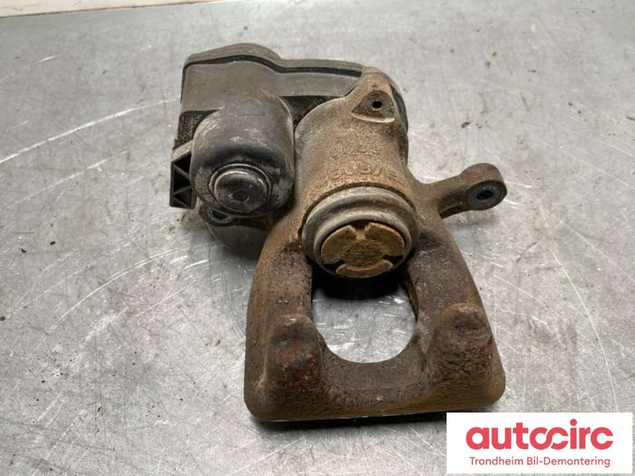 Bremsecaliper høyre bak, elektrisk til Nissan Qashqai 2014-2021 (Type II)  (440014EA0A|)
