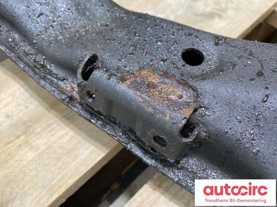 Travers foran hoved til Honda Element 2003-2006 (50200-SCV-A00|50200-SCV-A02|50200-SCV-A03)