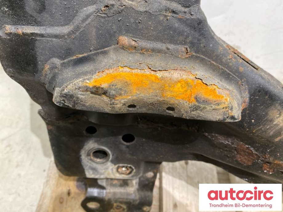 Travers foran hoved til Honda Element 2003-2006 (50200-SCV-A00|50200-SCV-A02|50200-SCV-A03)