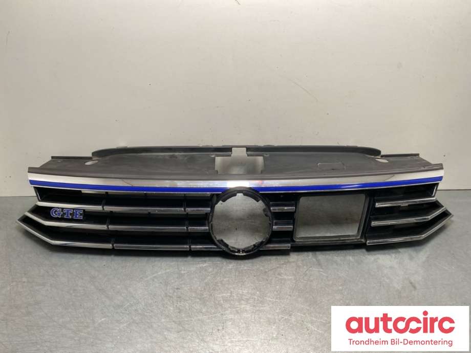 Grill til VW Passat, 2015-2019 (Fase 1) (B8) (B8) (3G0 853 651 F)