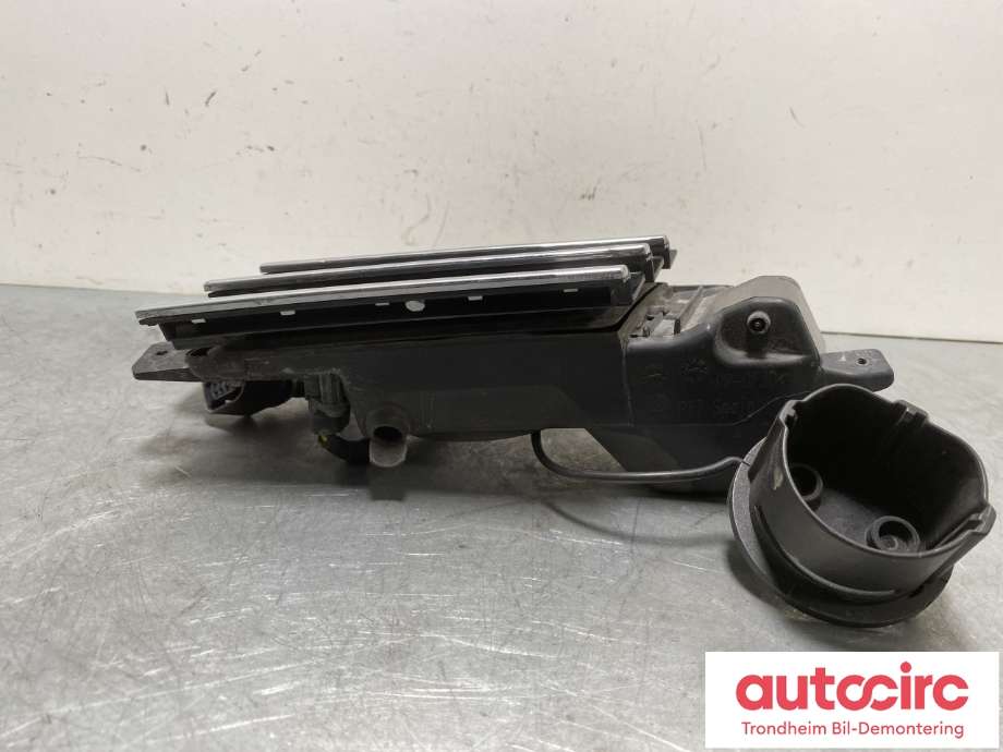 Ladeluke karosseri hybrid til VW Passat 2015-2019 (Fase 1) (B8) (B8) (3G0 853 396|3G0 853 631|)