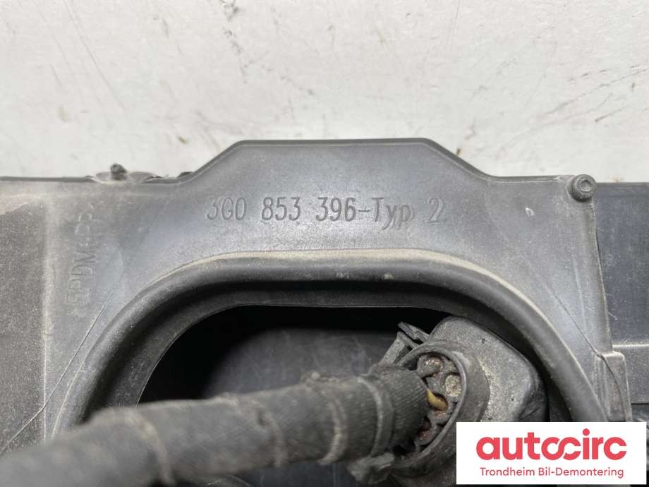 Ladeluke karosseri hybrid til VW Passat 2015-2019 (Fase 1) (B8) (B8) (3G0 853 396|3G0 853 631|)