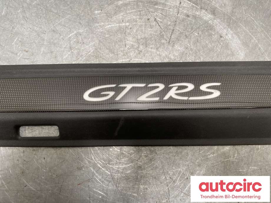 Lister til Porsche 911 2012-2019 (991) (991) (991555982B1|)