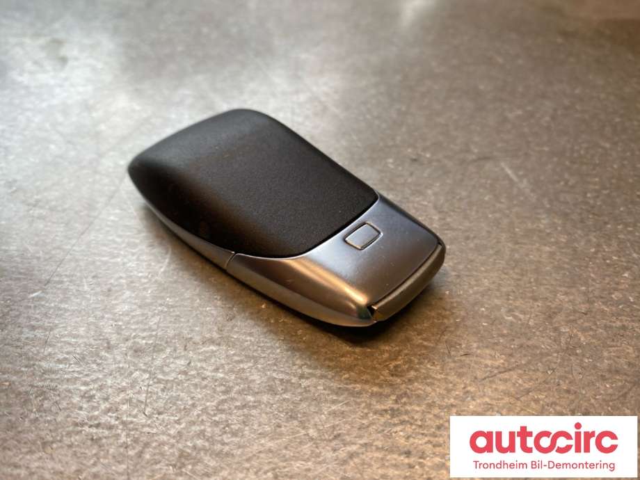 Nøkkel til Mercedes EQC 2019-->>  (A 205 905 34 16|A 205 905 36 16|)