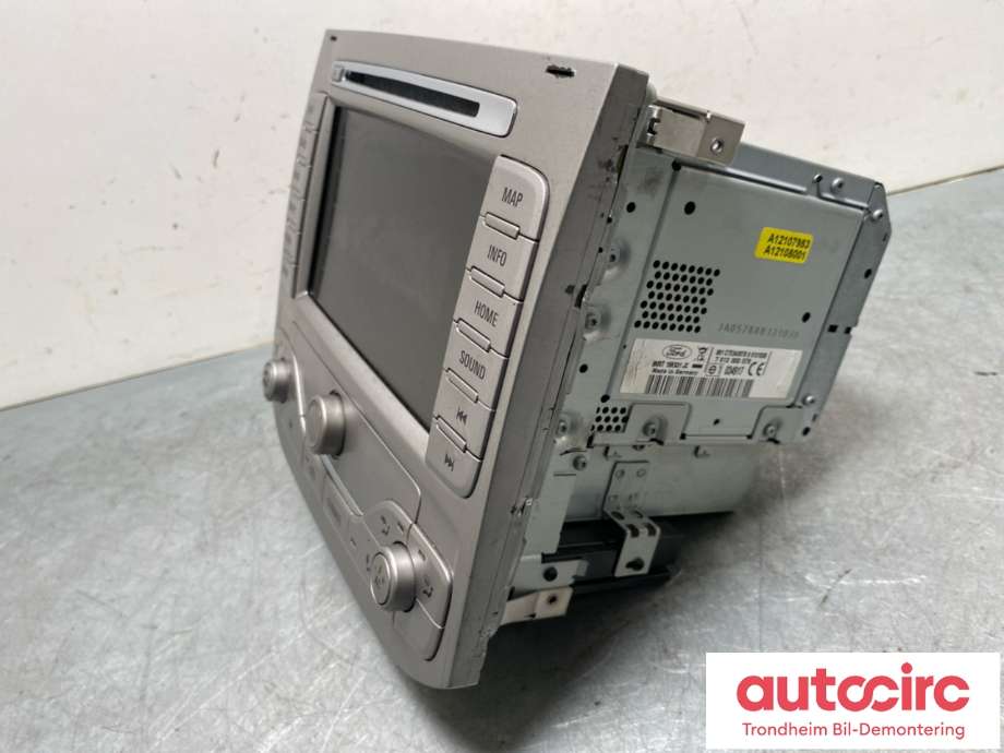 Bilstereo navigasjon til Ford Focus 2008-2010 (Type II, Fase 2)  (1716784|9M5T-18K931-CD|8M5T-18K931-JC)
