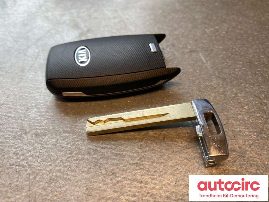 Nøkkel til Kia Sorento 2016-->> Type III  (95440C 5600|)