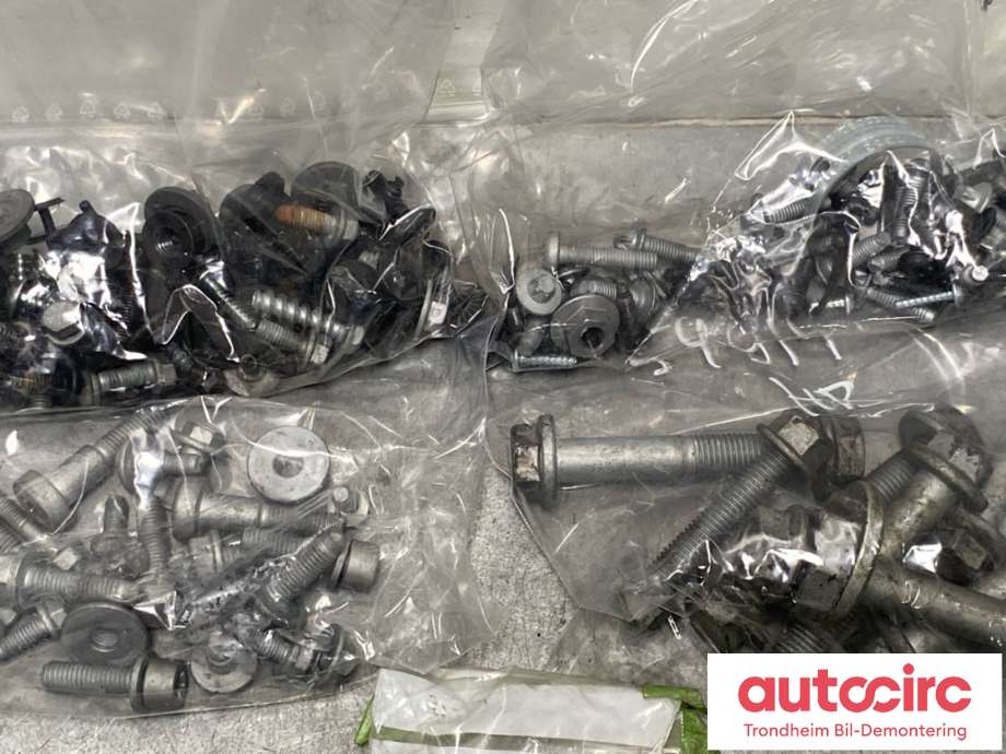 Diverse deler til Porsche 911 2012-2019 (991) (991) (NO PART ID|)