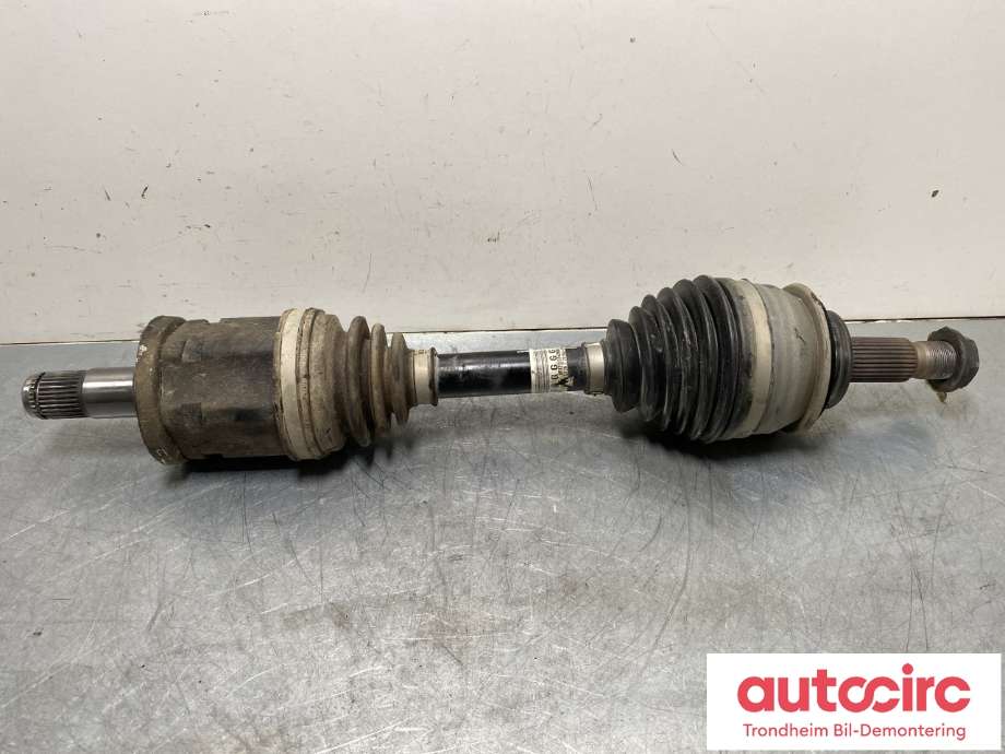 Drivaksel høyre foran, diesel/automat til Toyota Hilux 2020-->> (434300K080|)