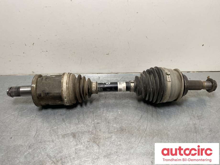 Drivaksel høyre foran, diesel/automat til Toyota Hilux 2020-->> (434300K080|)