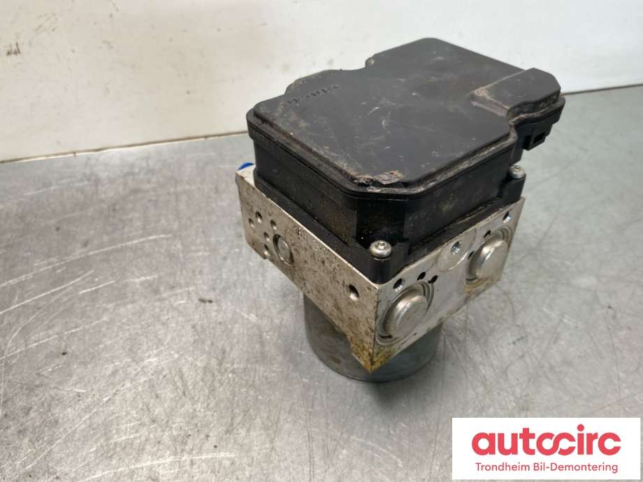 ABS sentral til Toyota Hilux 2020-->>  (4405071G10|)